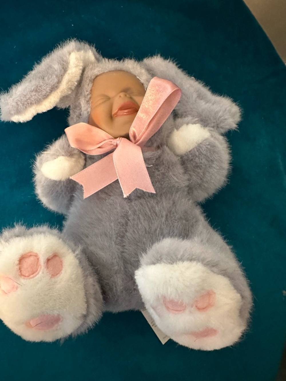 Vintage Geppedo Cuddle Kids Bailey Bunny.